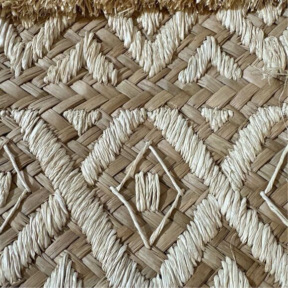 KAYU Women's Handwoven Natural Straw Basket Fully Lined Tote Drawstring Closure - Picture 7 of 12